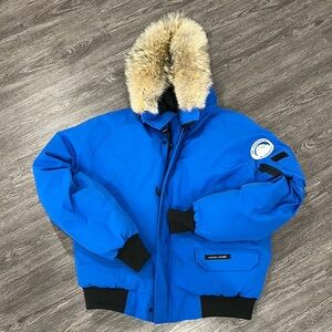 Canada Goose Men’s Royal Blue Jacket with Fur Trim XL